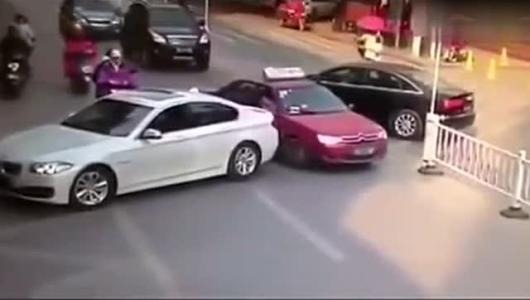 交通意外險(xiǎn)、第三方責(zé)任險(xiǎn)和交強(qiáng)險(xiǎn)有什么區(qū)別